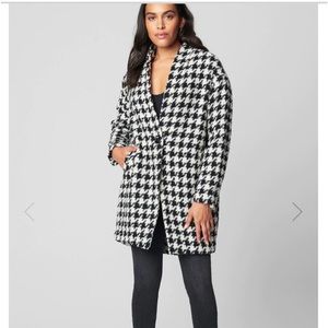 Ladies houndstooth coat